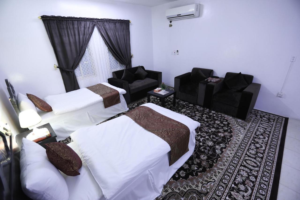 Al Eairy Apartments -Aldamam 7 Dammam Esterno foto