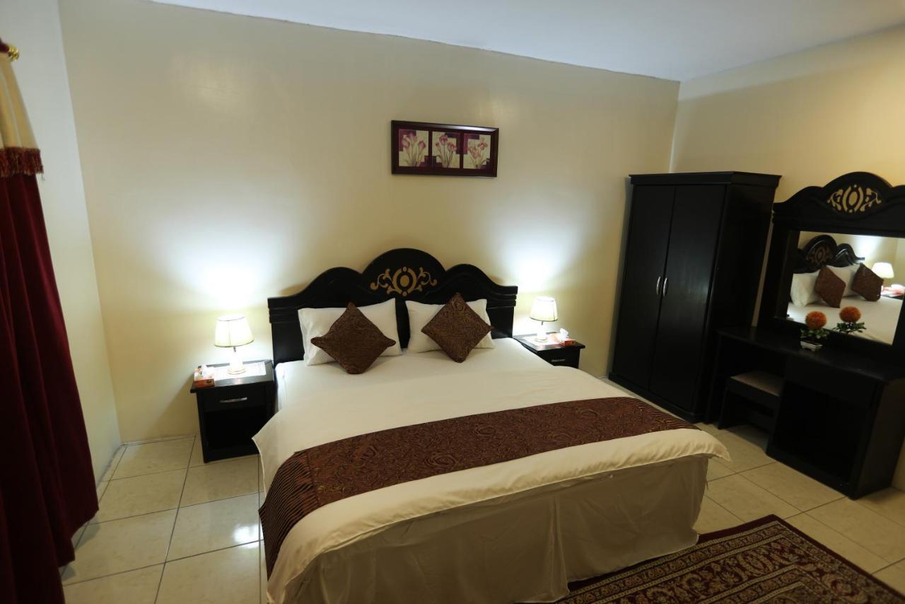 Al Eairy Apartments -Aldamam 7 Dammam Esterno foto
